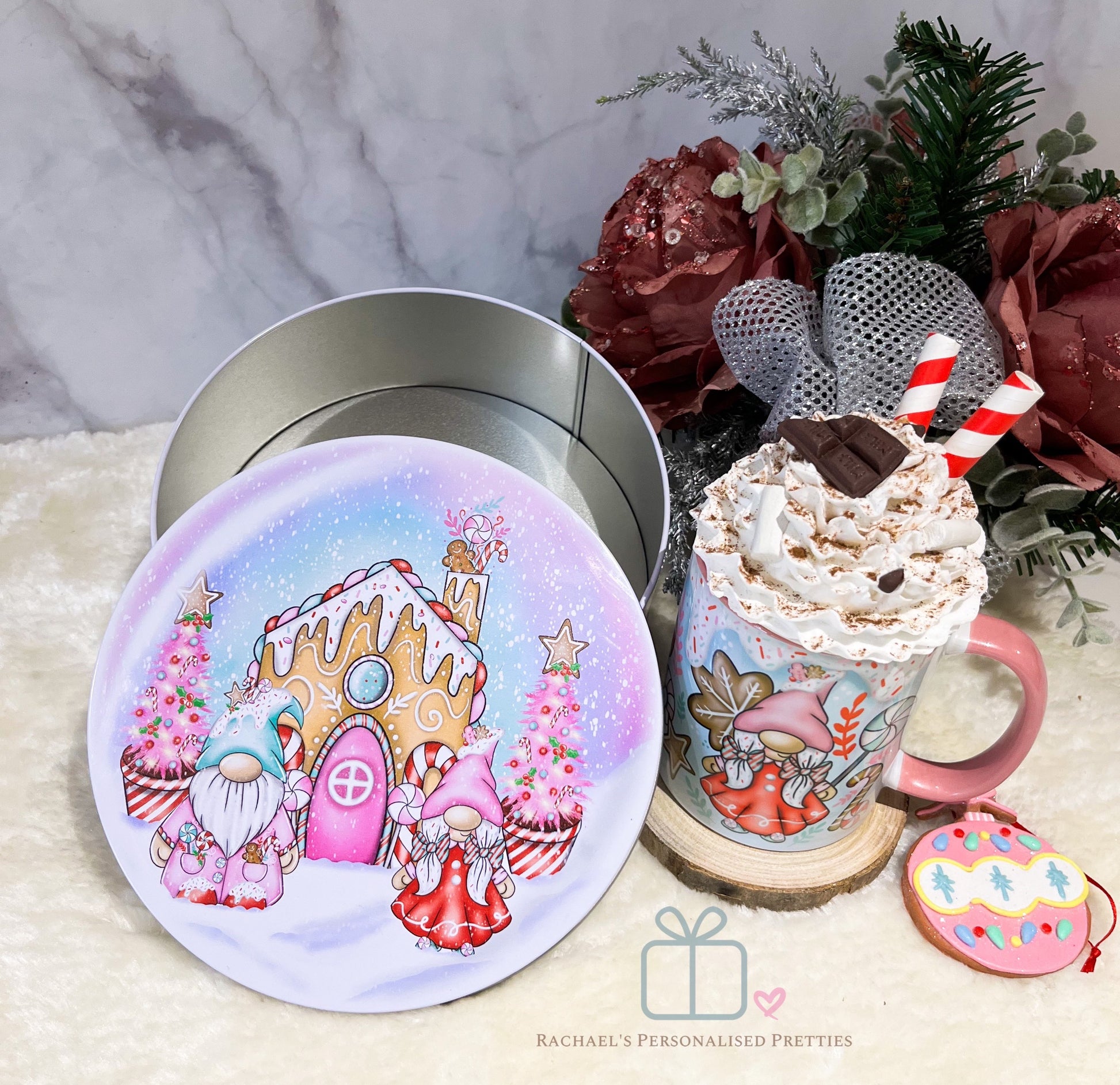 Christmas Gingerbread Gonk Round Tin image 0