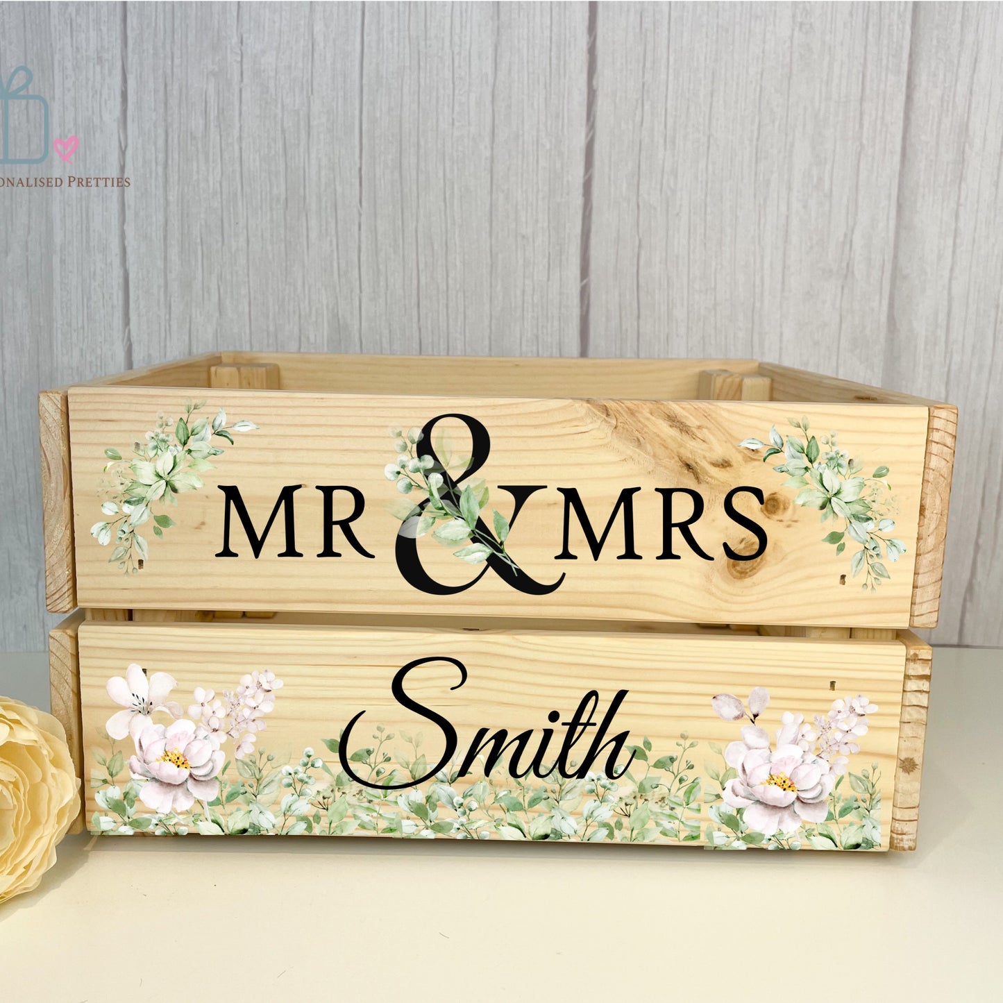 Leafy Wedding Crate image 0